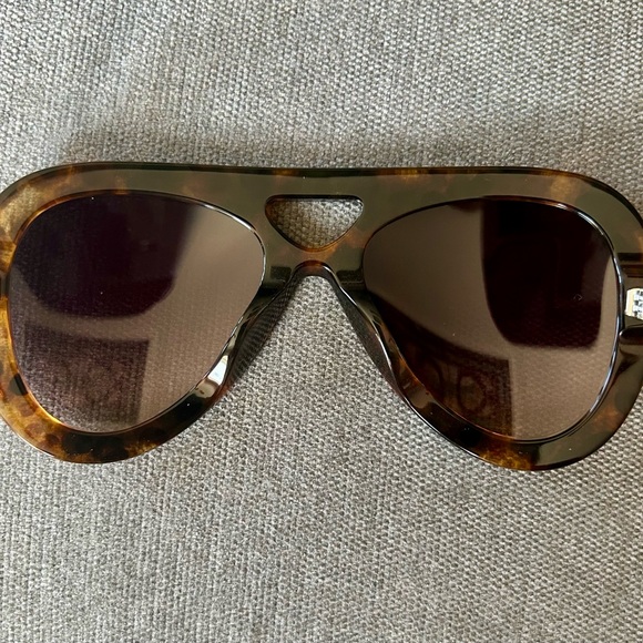 Derek Lam Tortoise Shell Sunglasses main image 5